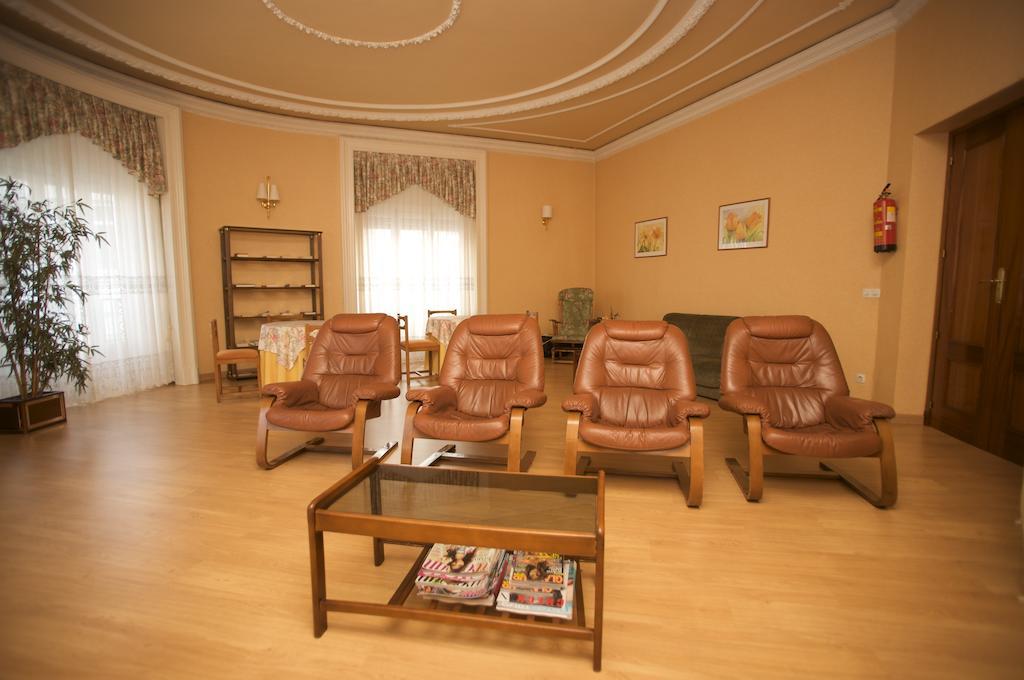 Hostal Andorra มาดริด ภายนอก รูปภาพ